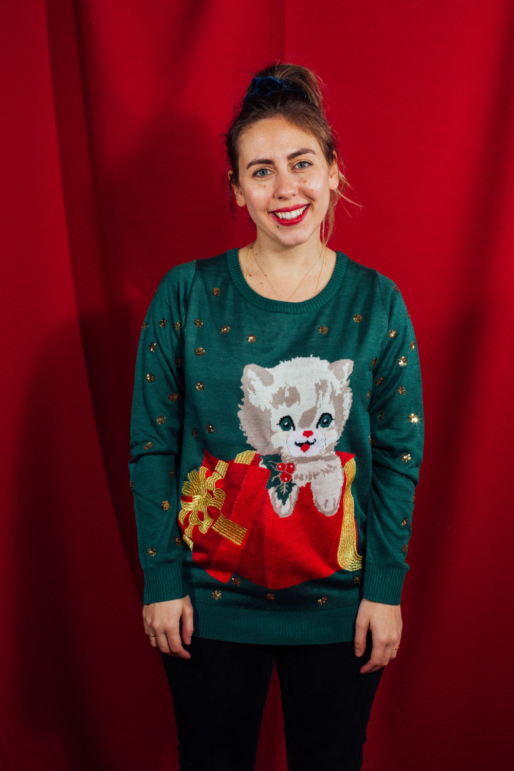 Kitty Present Sweater