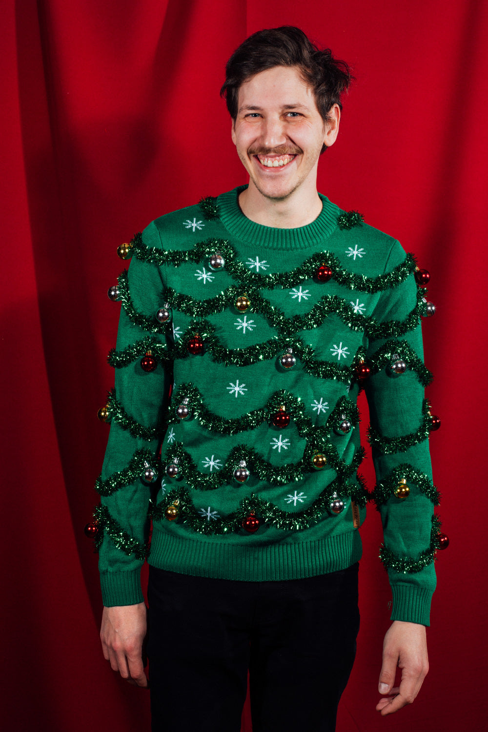 Gaudy Garland Sweater